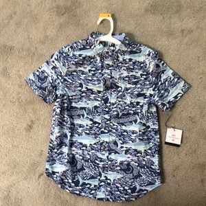 NWT Vineyard Vines Target Boys S 6/7 Sharks Shirt